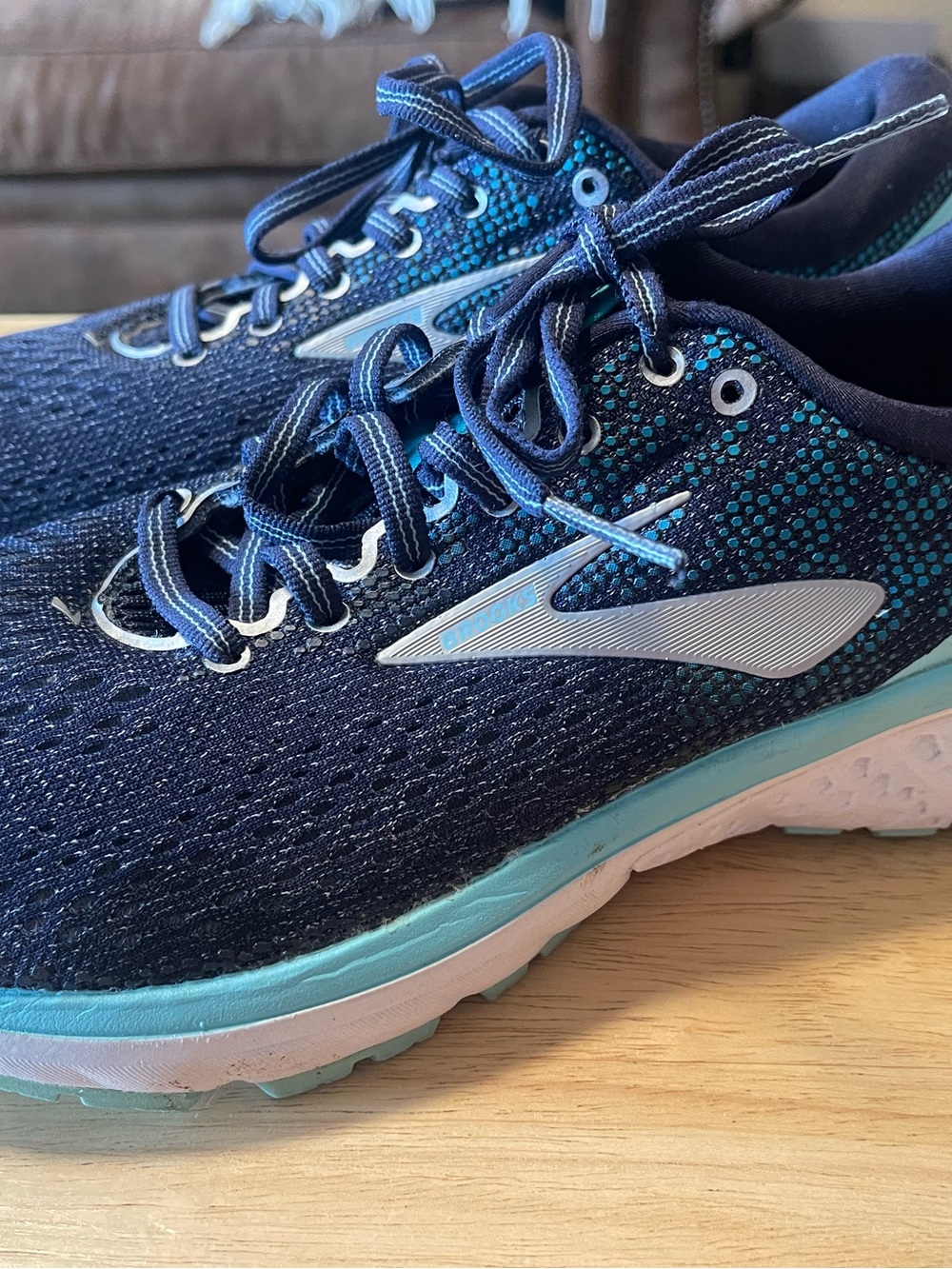 Brooks Ghost 11 Women's Running Shoes 9 B (Medium) Blue